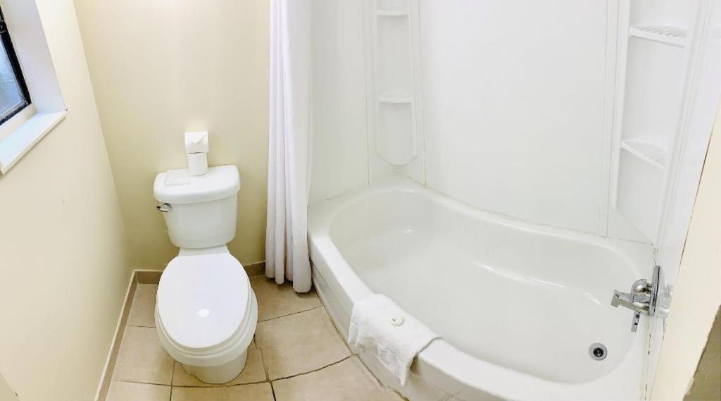 Niagara Best Inn Экстерьер фото
